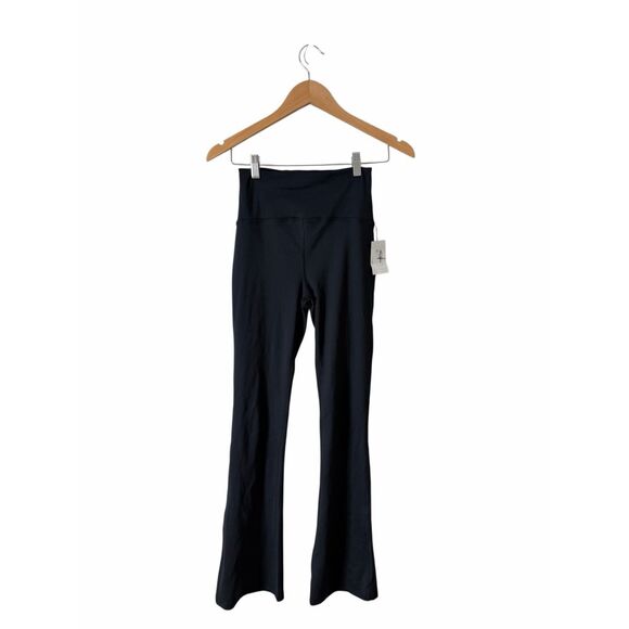 Beyond Yoga High Waisted Bootcut Black Leggings Size Small NEW - Picture 2 of 5